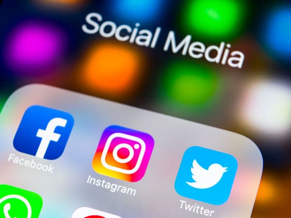 pubblicità su facebook, pubblicità su instagram, arvis.it